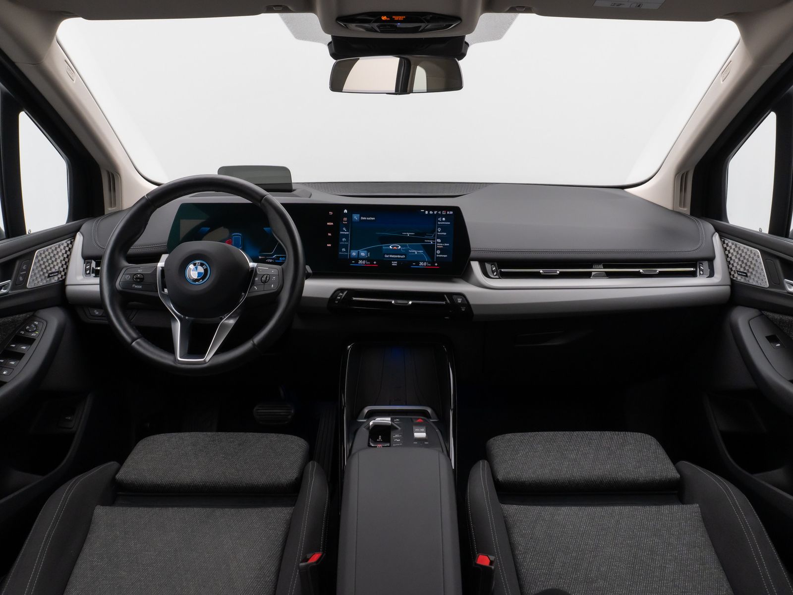 Fahrzeugabbildung BMW 225 Active Tourer  xD 360°HUD DAB H/K Sport LED
