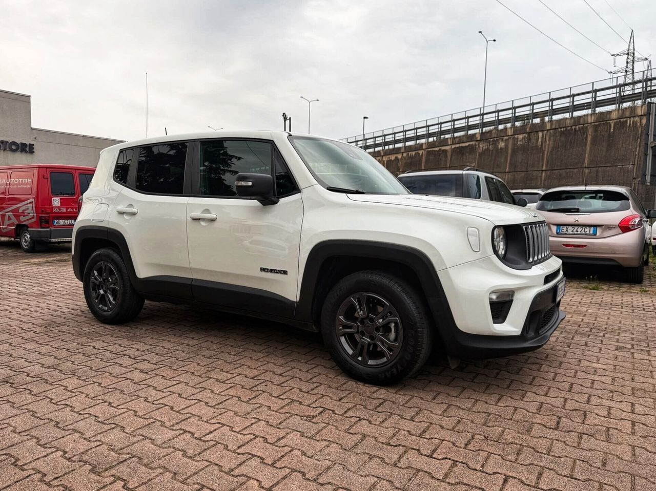 Jeep Renegade 1.0 T3 Limited OK NEOPATENTATI SEN imagem 3