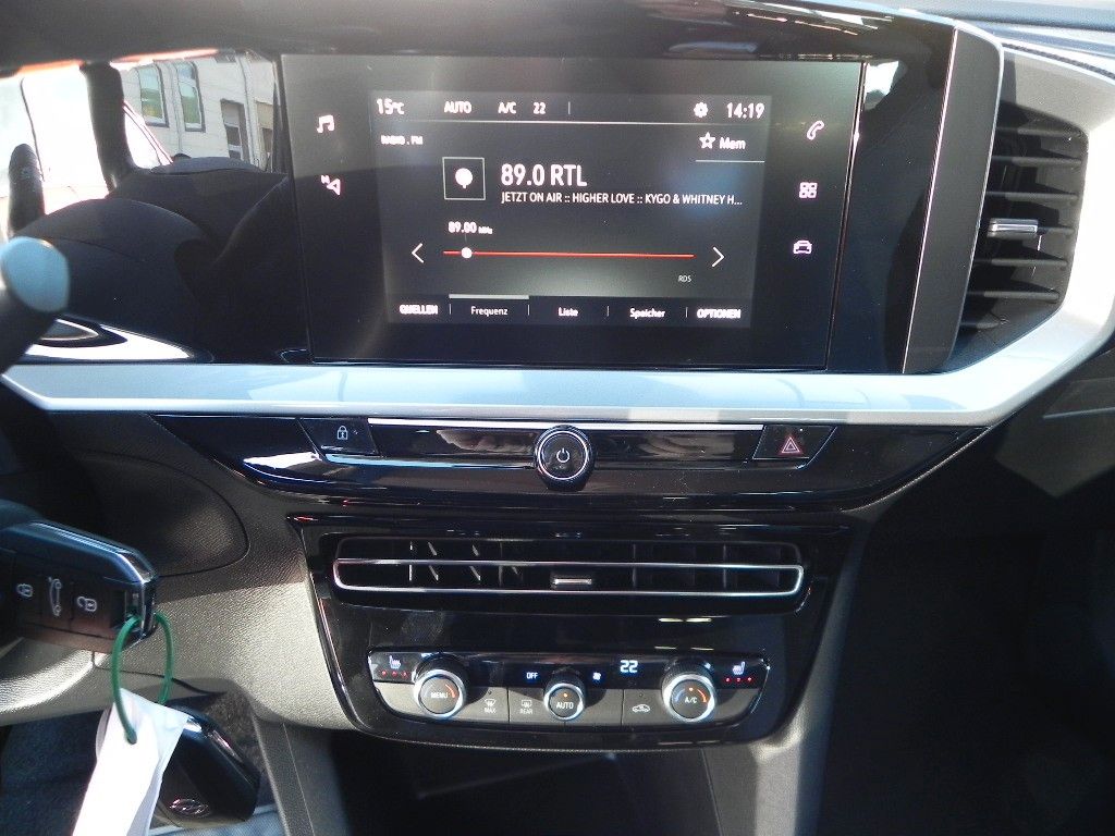 Fahrzeugabbildung Opel Mokka 1.5D ELEGANCE LED/17"ALU/KAMERA/SHZ/LHZ