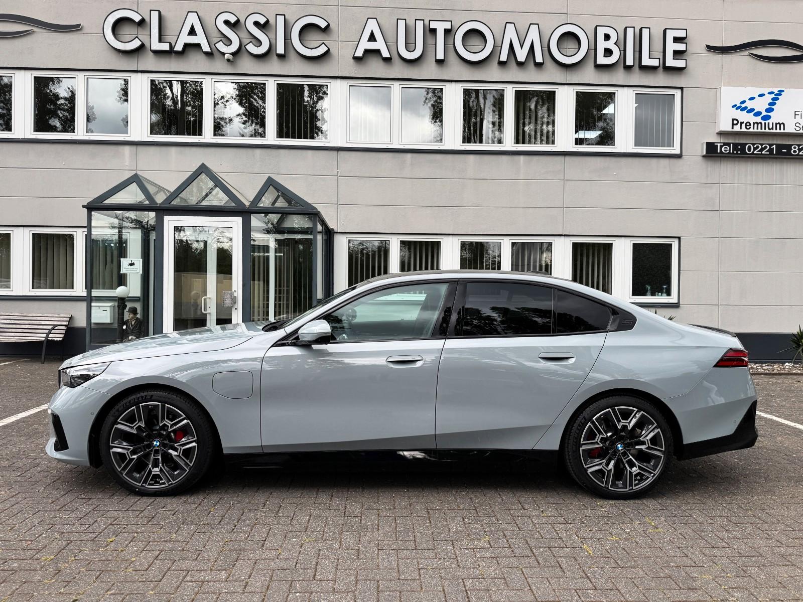 BMW 530 e xDrive M Sport Pro/Fond Entertainment/Pano