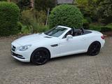 Mercedes-Benz SLK 200, 9-Gang !, Panorama,  18 Zoll, NAVI, 1a - gebrauchte Mercedes-Benz SLK 200 aus dem Jahr 2015