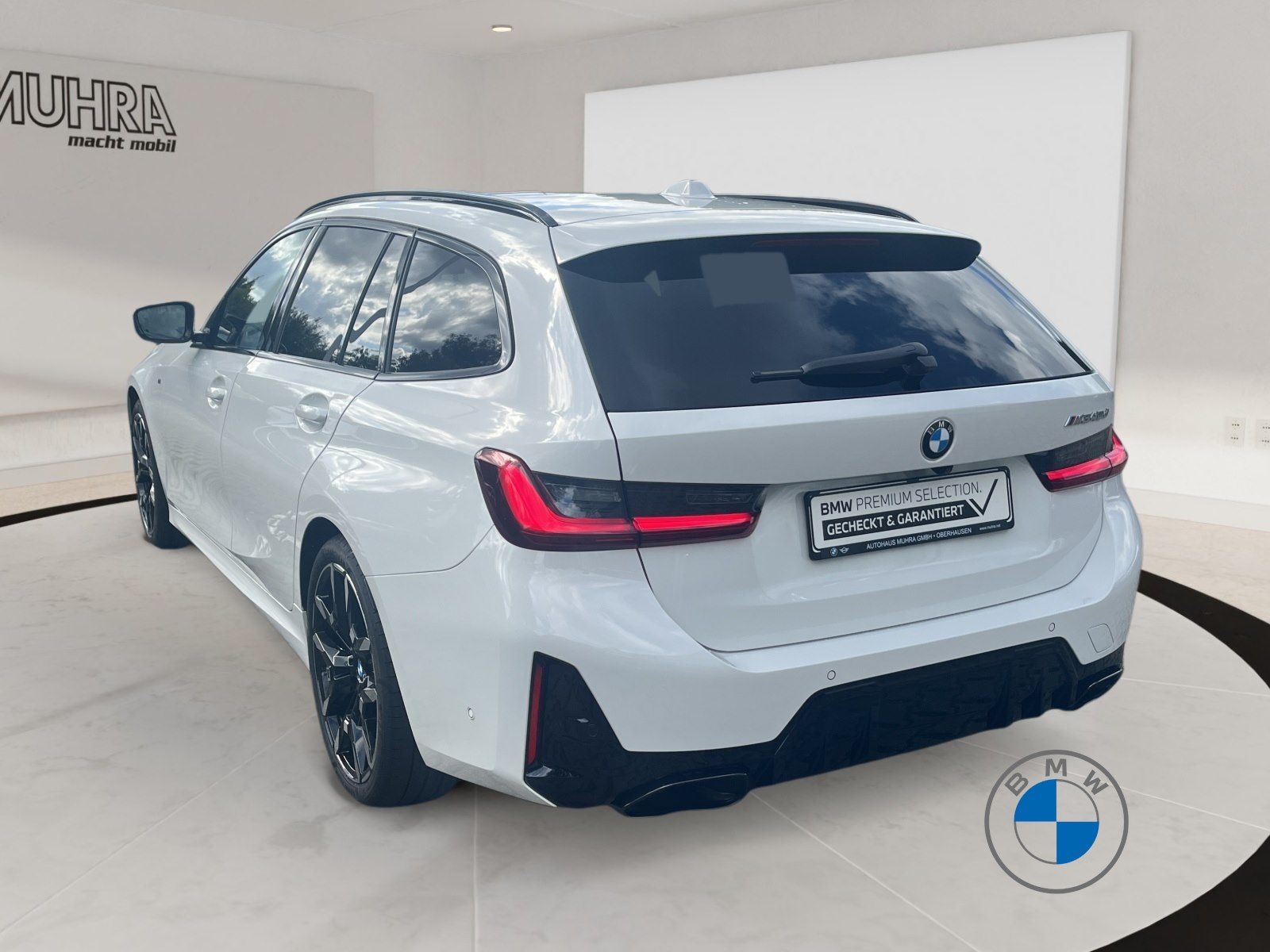 BMW M340d xDrive Touring M Sport 19 LED Pano HIFI foto 4