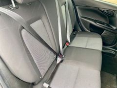 Fahrzeugabbildung Fiat Tipo 1.4 Street AAC PDC SHZ ALU USB ZV 5 - TÜRER