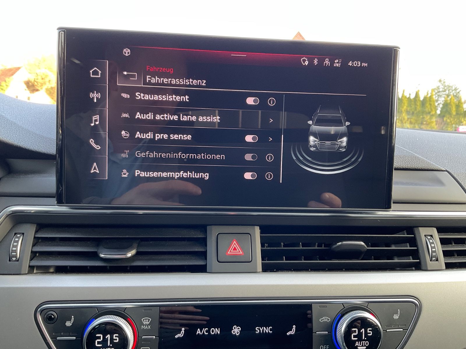 Fahrzeugabbildung Audi A4 Avant 40 TDI S tr. quattro,Kamera,Leder,ACC