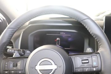 Fotografie des Nissan Qashqai 1.3 DIG-T MHEV Xtronic N-Connecta