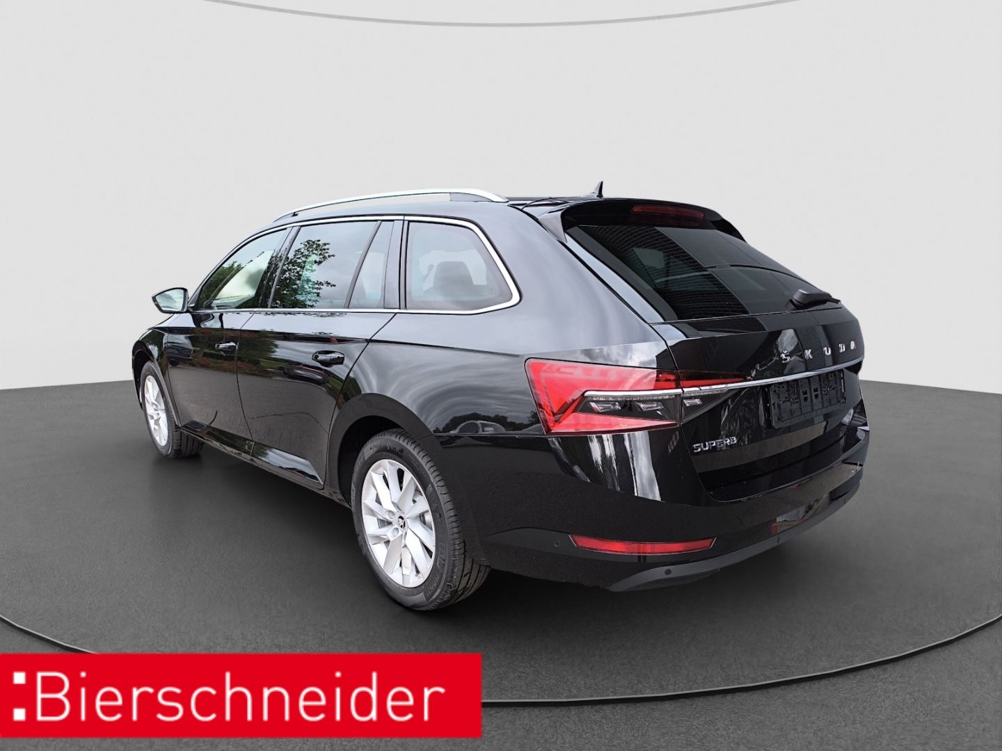 Skoda Superb - Bild 4