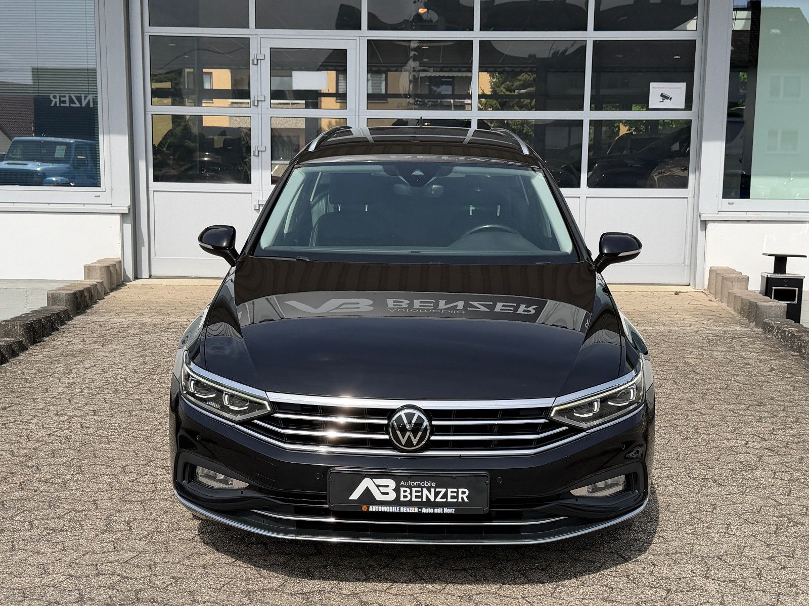 Fahrzeugabbildung Volkswagen Passat 2.0 HIGHLINE /KAMERA/MASSAGE/SHZ/LED/NAVI