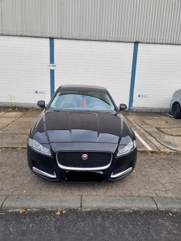 Jaguar XF 30d 300PS Prestige Automatik Prestige