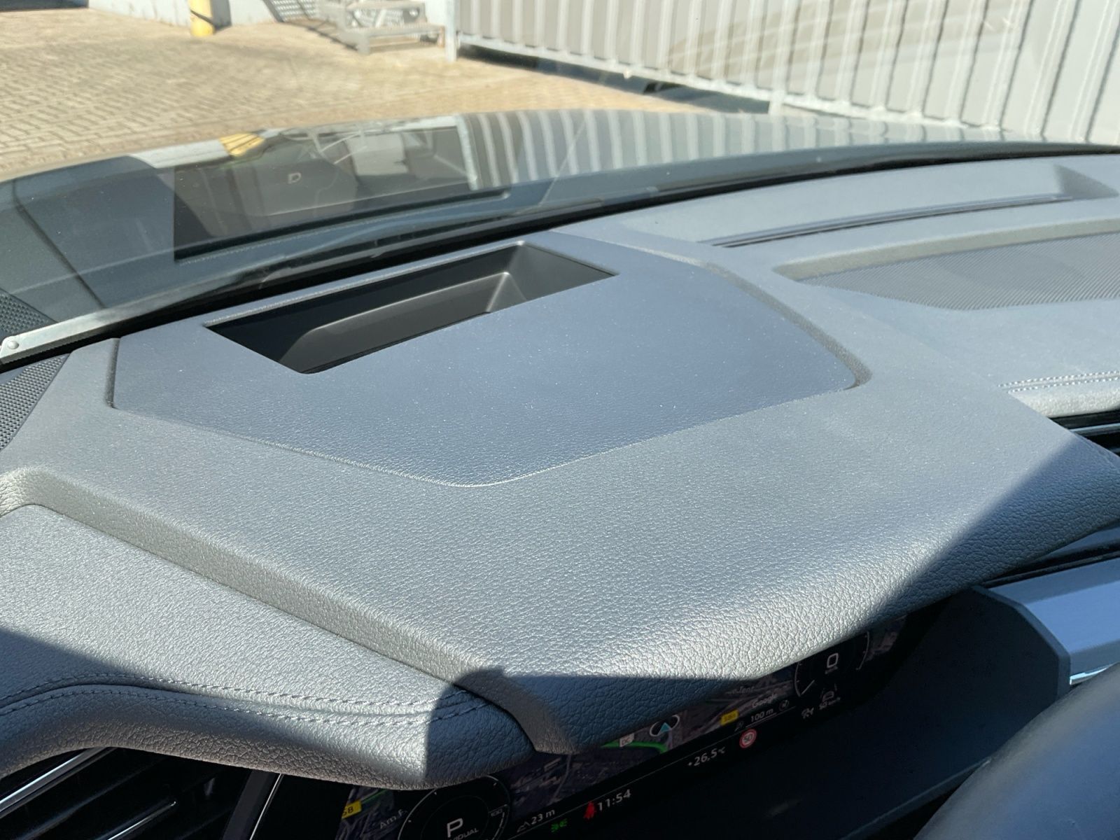 Audi Q8 e-tron - Bild 32