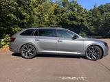 Skoda Superb 1.8 TSI DSG SportLine Combi SportLine - Skoda Superb: Sport