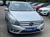 Mercedes-Benz B -Klasse B180/1.Hd/SHZ/Temp./Garantie/HU/AU/Neu - Mercedes-Benz B 180 in Frankfurt (Main)