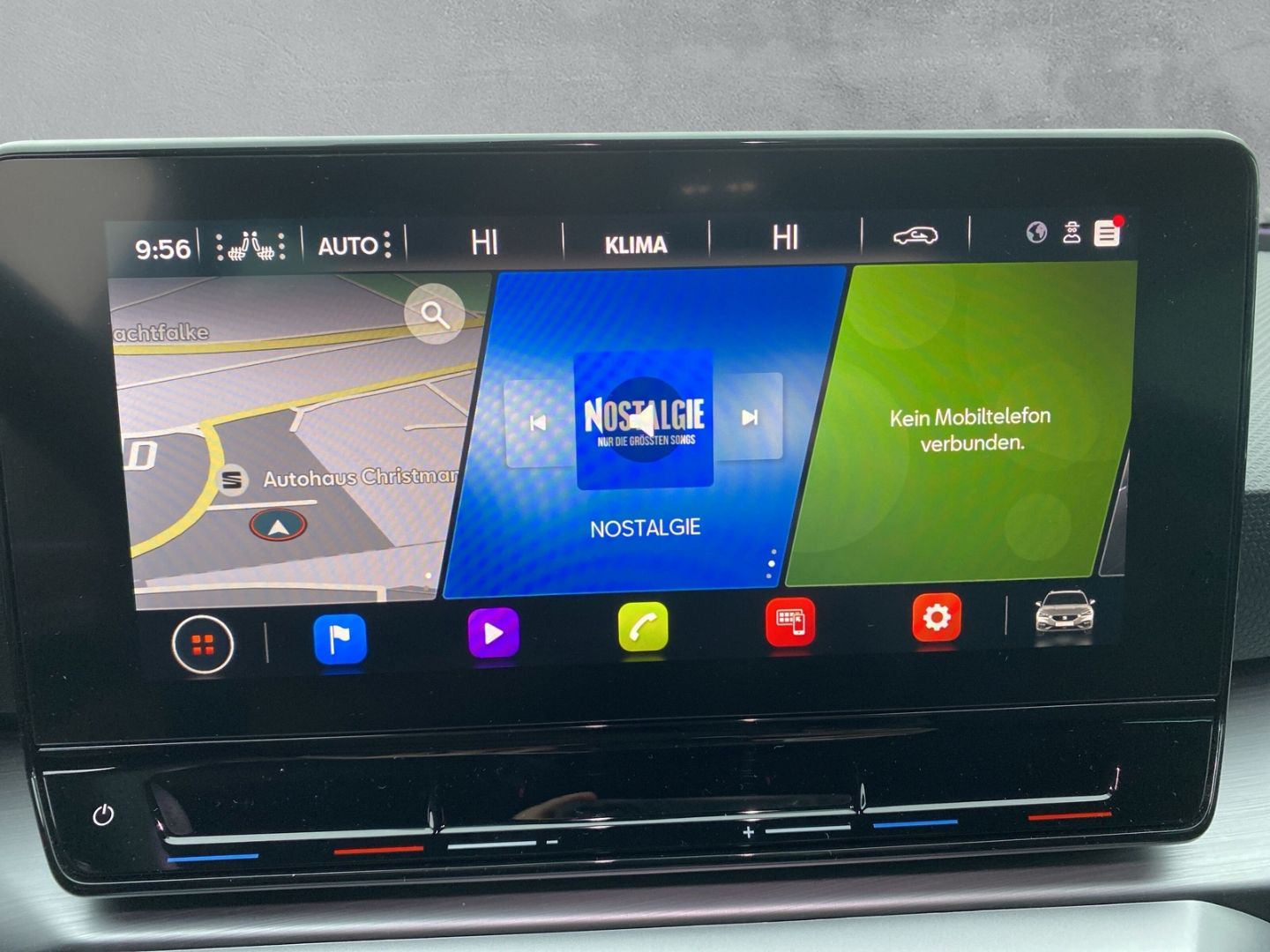Fahrzeugabbildung SEAT Leon Sportstourer FR 2.0 TDI EU6d Navi digitales