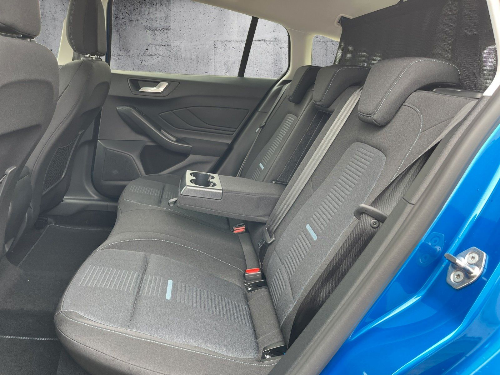 Fahrzeugabbildung Ford Focus Turnier Active X *Matrix*Parkass.*ErgoSi*