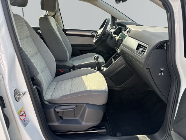 Touran 1.5 TSI Comfortline 7-SITZER+NAVI+ACC+PDC