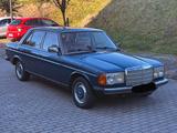 Mercedes-Benz 300 - Mercedes-Benz Diesel Gebrauchtwagen aus dem Jahr 1982