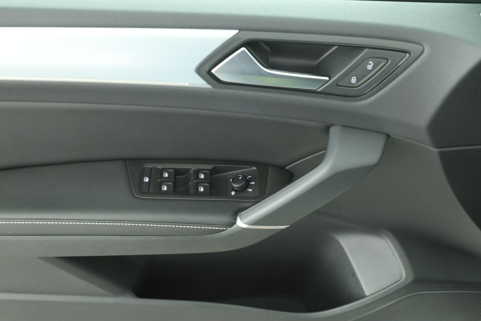 Volkswagen Touran - Bild 13