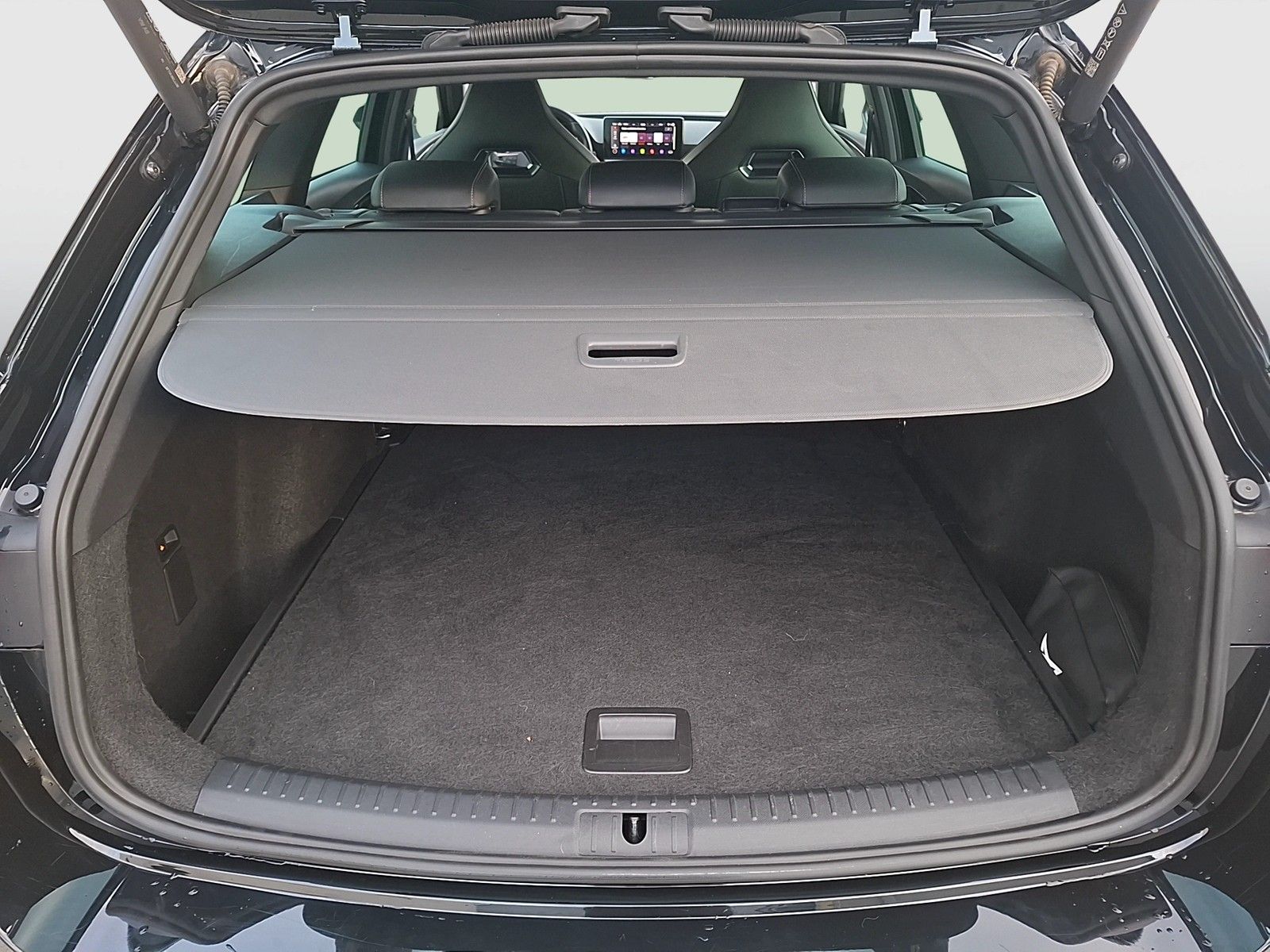 Fahrzeugabbildung CUPRA Leon ST VZ 4Drive DSG LED AHK Navi AID ACC RFK S