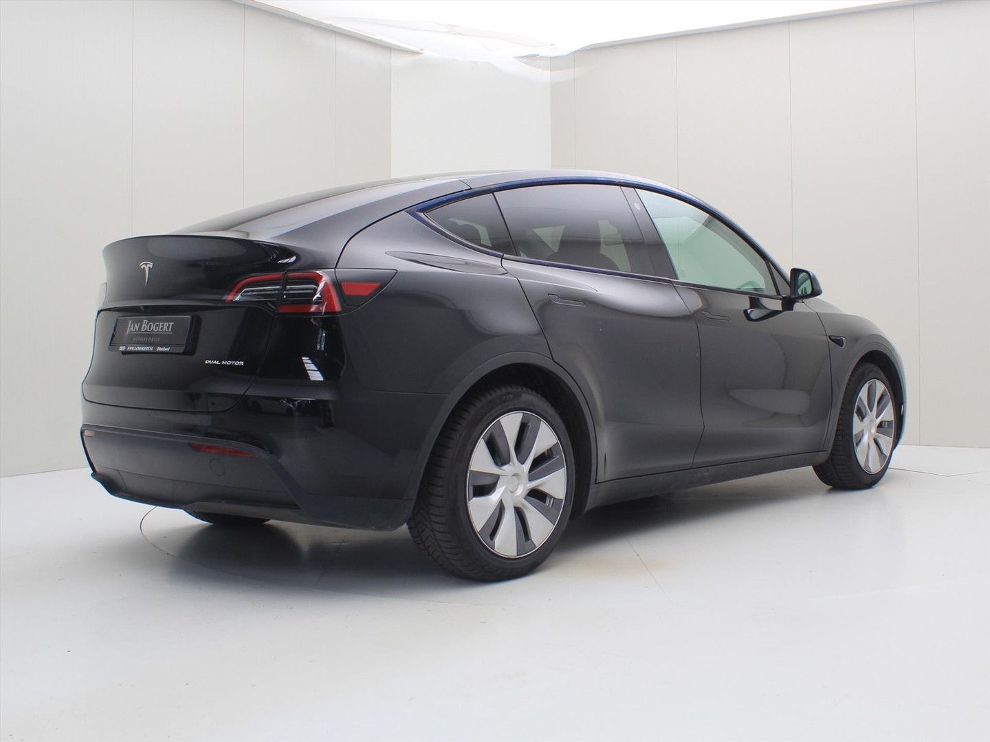 Tesla Model Y Long Range AWD 351pk [ AMD RYZEN+AUTOPIL imagem 3