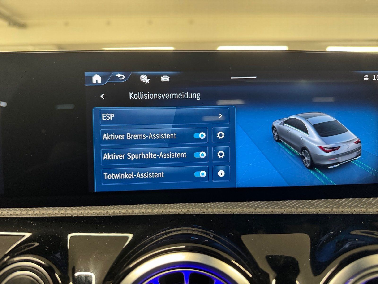 Fahrzeugabbildung Mercedes-Benz CLA 200 AMG Line*Totwinkel*Kamera*LED*19"*MBUX*