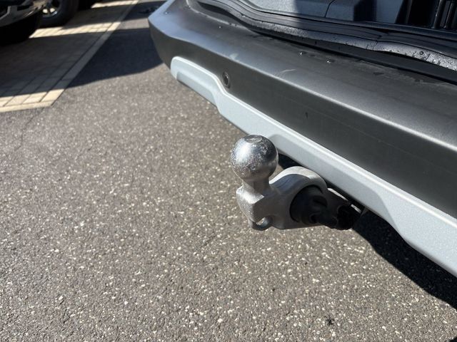 Fahrzeugabbildung Ford Tourneo Custom 2.0 320 L1 Nugget Titanium