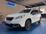 Peugeot 2008 Style 1.2 - Peugeot 2008: Style