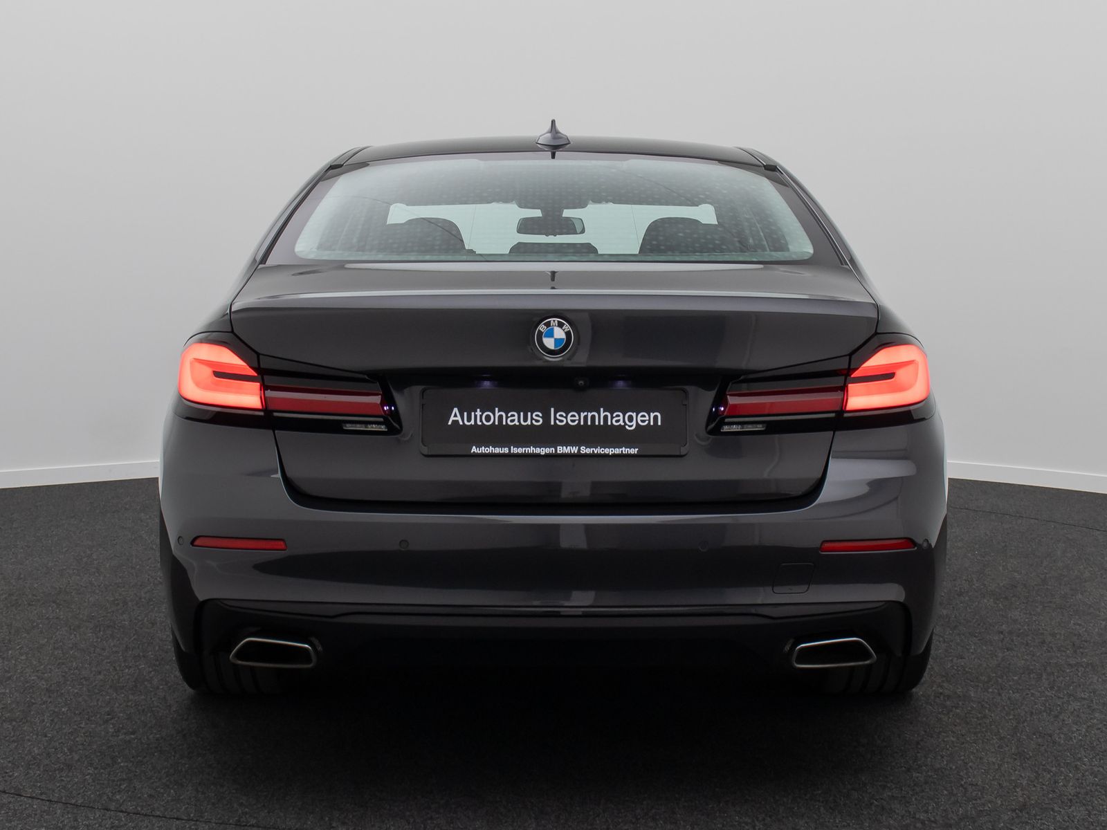 Fahrzeugabbildung BMW 530i HUD DAB Leder Alarm Komfort 4xKlima M Sport