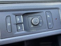 Fahrzeugabbildung Volkswagen T6.1 Multivan 150 PS DSG NAVI 3xKLIMA APP PDC