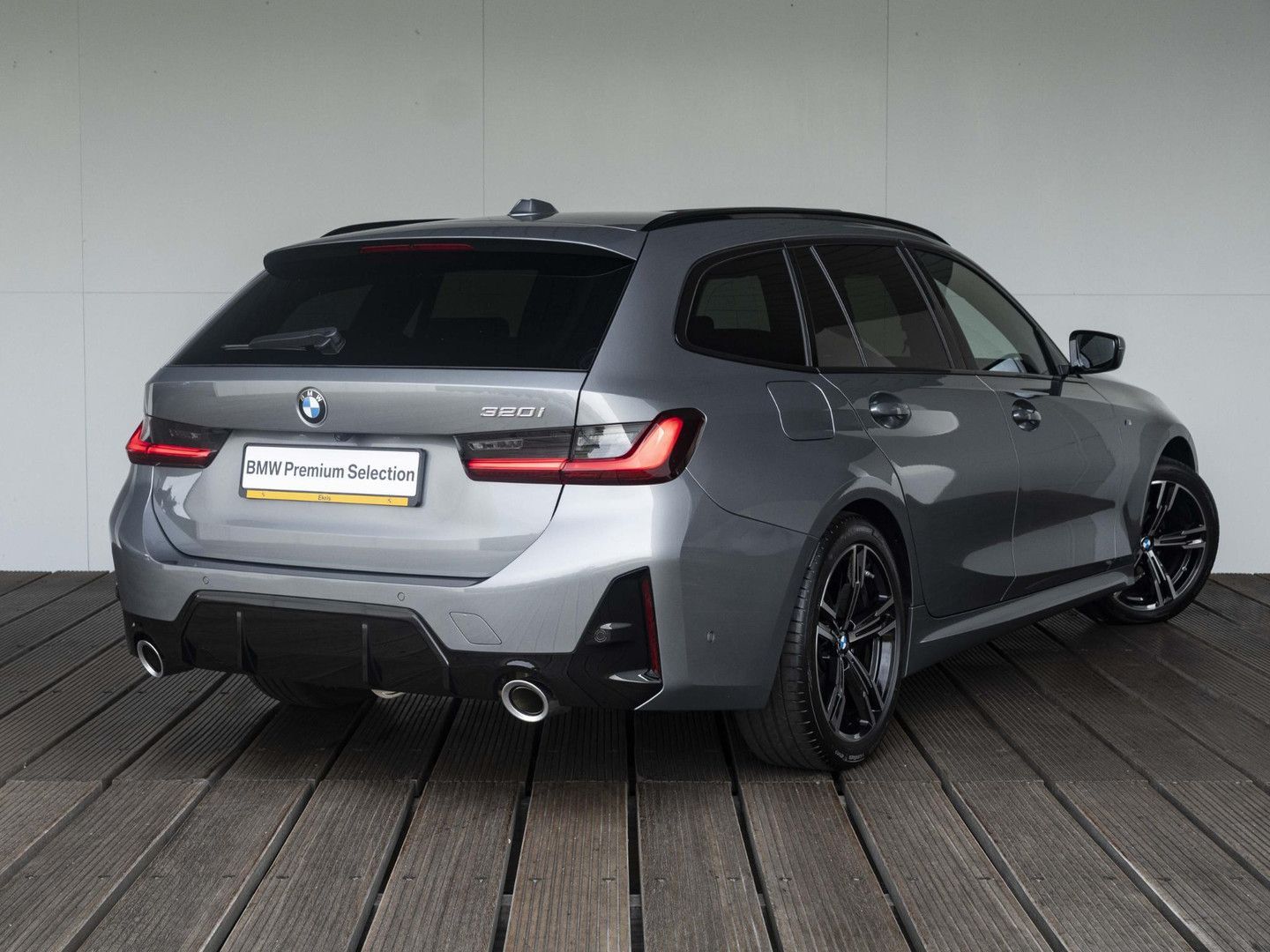 BMW 320 3 Serie 320i Touring | M Sportpaket | Comfor imagem 2