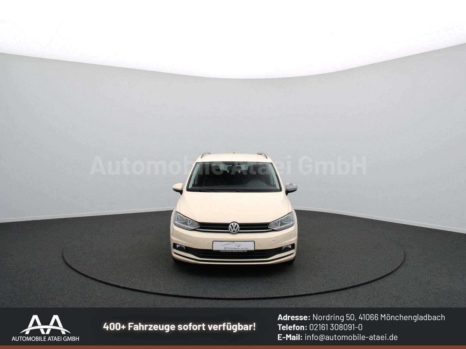 Fahrzeugabbildung Volkswagen Touran DSG *Taxi* 7-SITZE+NAVI+LEDER 8658