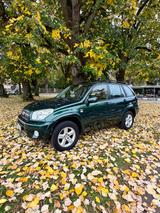 Toyota RAV 4 2.0-l-D-4D 4x4 Executive Executive - Toyota RAV 4 Gebrauchtwagen in Düsseldorf