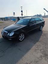 Mercedes-Benz E 320 CDI 4MATIC T AVANTGARDE Avantgarde - Mercedes-Benz E 320 Gebrauchtwagen