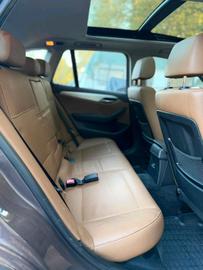 2010 BMW X1 照片 10