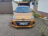 Hyundai i10 1.0  Trend - Hyundai i10 mit Benzin-Antrieb: Gold