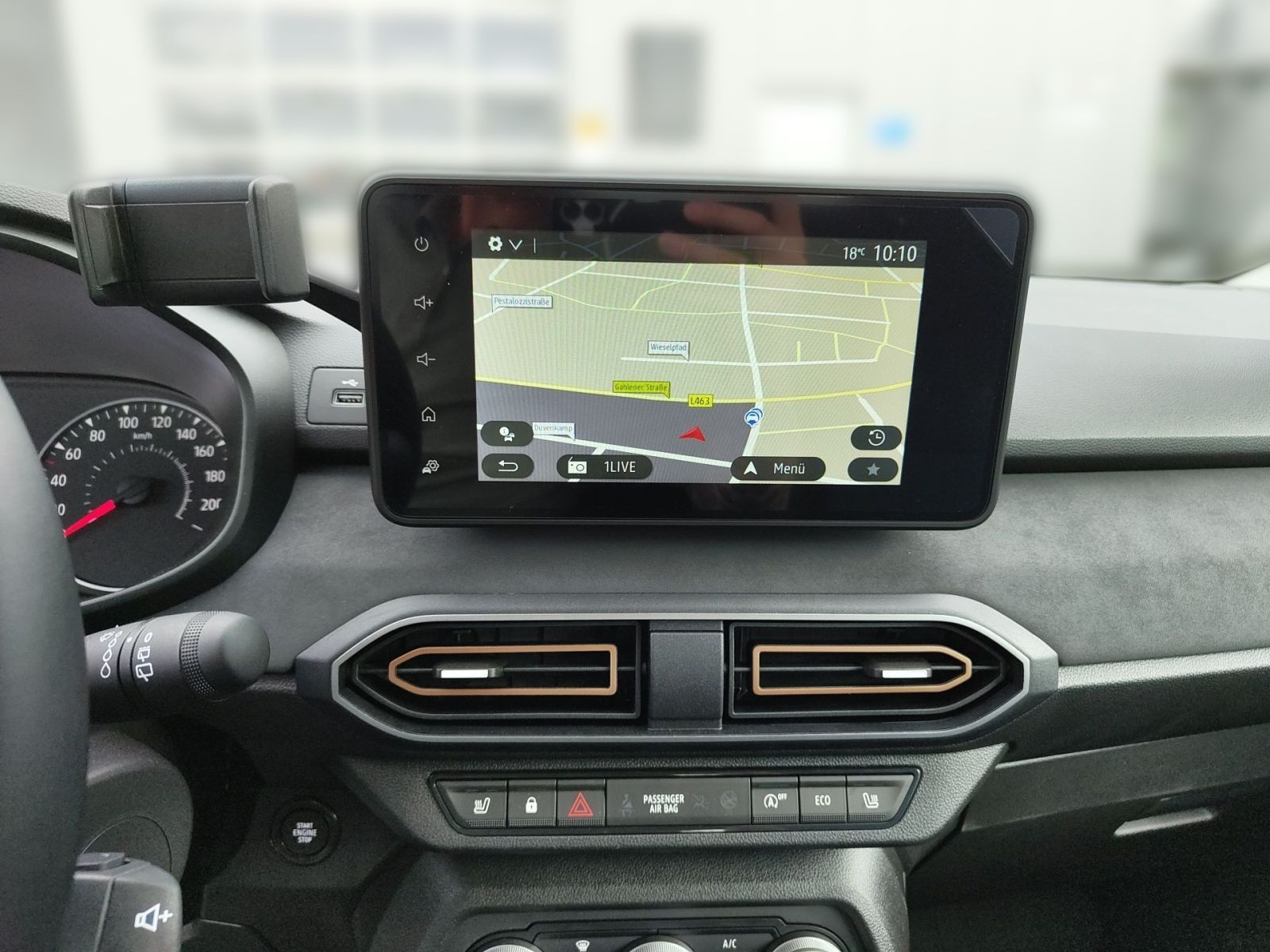 Fahrzeugabbildung Dacia Sandero III Stepway Extreme TCE 90 CVT-Automatik