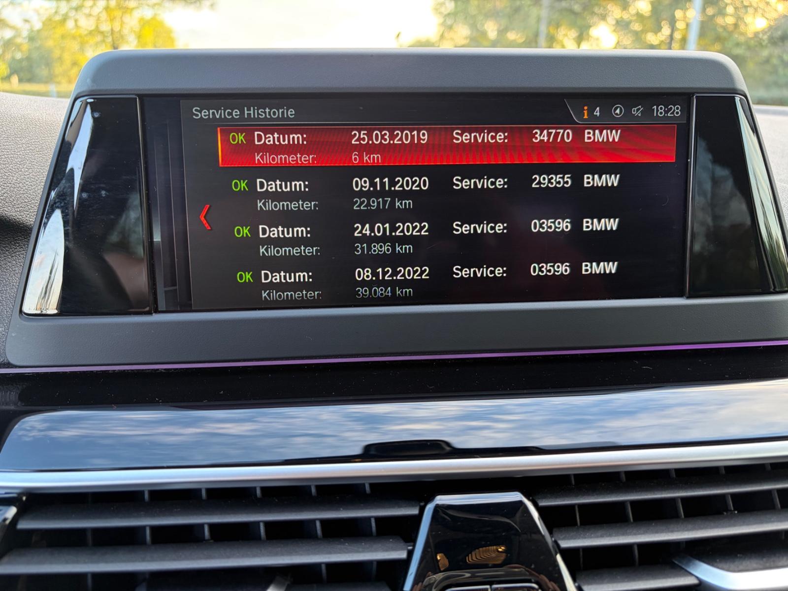 BMW 520 i M SPORT LINE LIMOSINE*NAVI*LED*20 ZOLL*