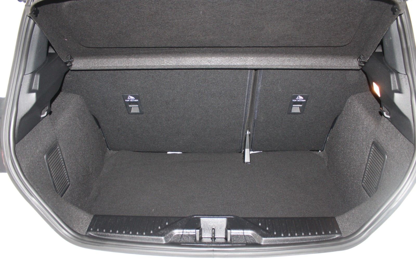 Fahrzeugabbildung Ford Fiesta Trend KLIMA LED WinterPaket PDC 1.Hand
