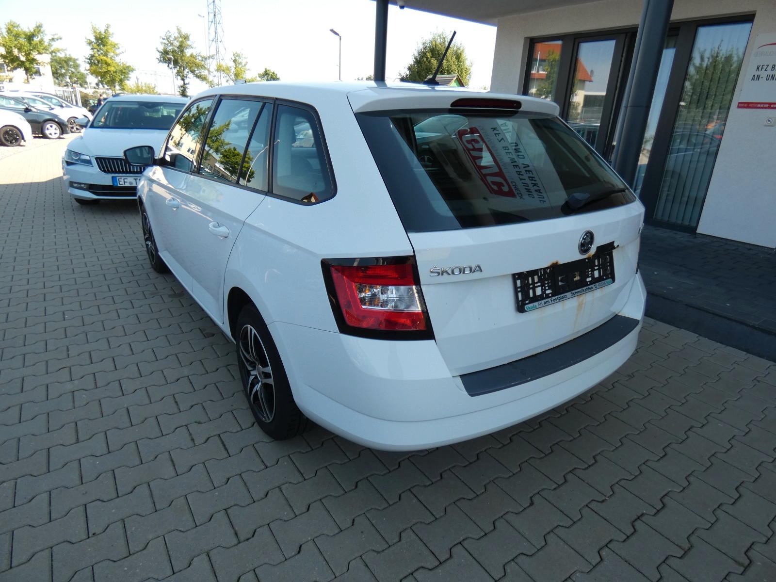 Skoda Fabia 2015 — двигун 999 cm³, 75 HP (55kW)