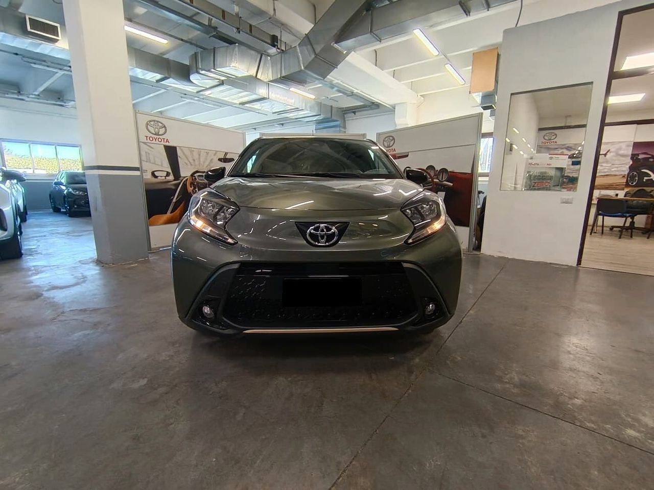 Other Toyota Aygo X 1.0 VVT-i 72 CV 5 porte Trend S-CV imagem 2