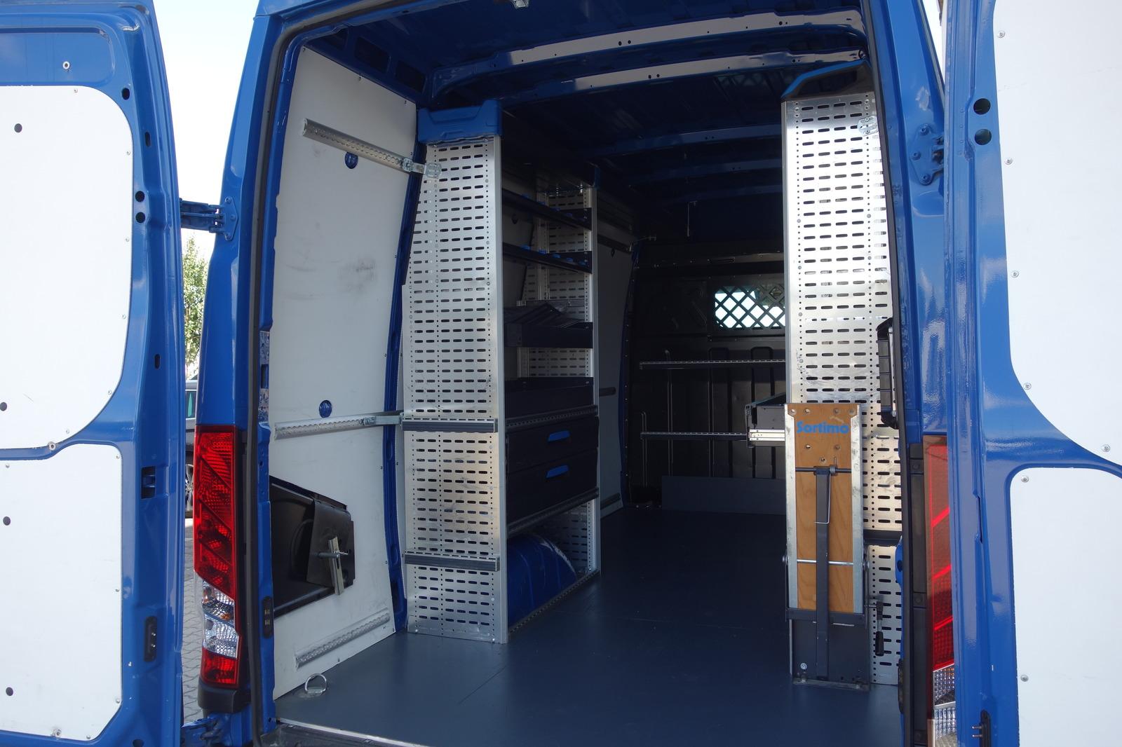 Iveco Daily 3.0 CNG L3H2 50 REGAL/STDHZG/AHK/SCHWINGSI
