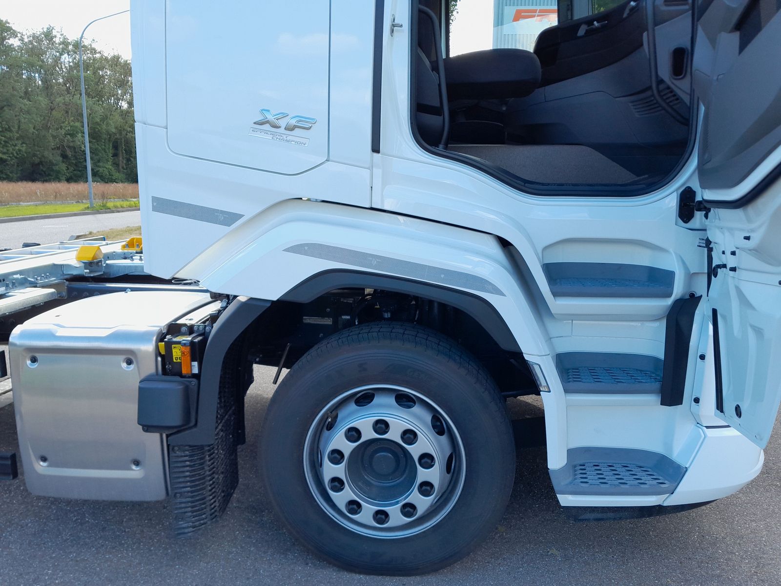 Fahrzeugabbildung DAF FAN XF 480 NGD Multiwechsler 1020-1320