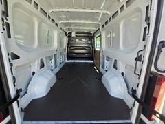 Fahrzeugabbildung Master IV Kasten Hochraum 3,5t L3H2 Extra BLUE d