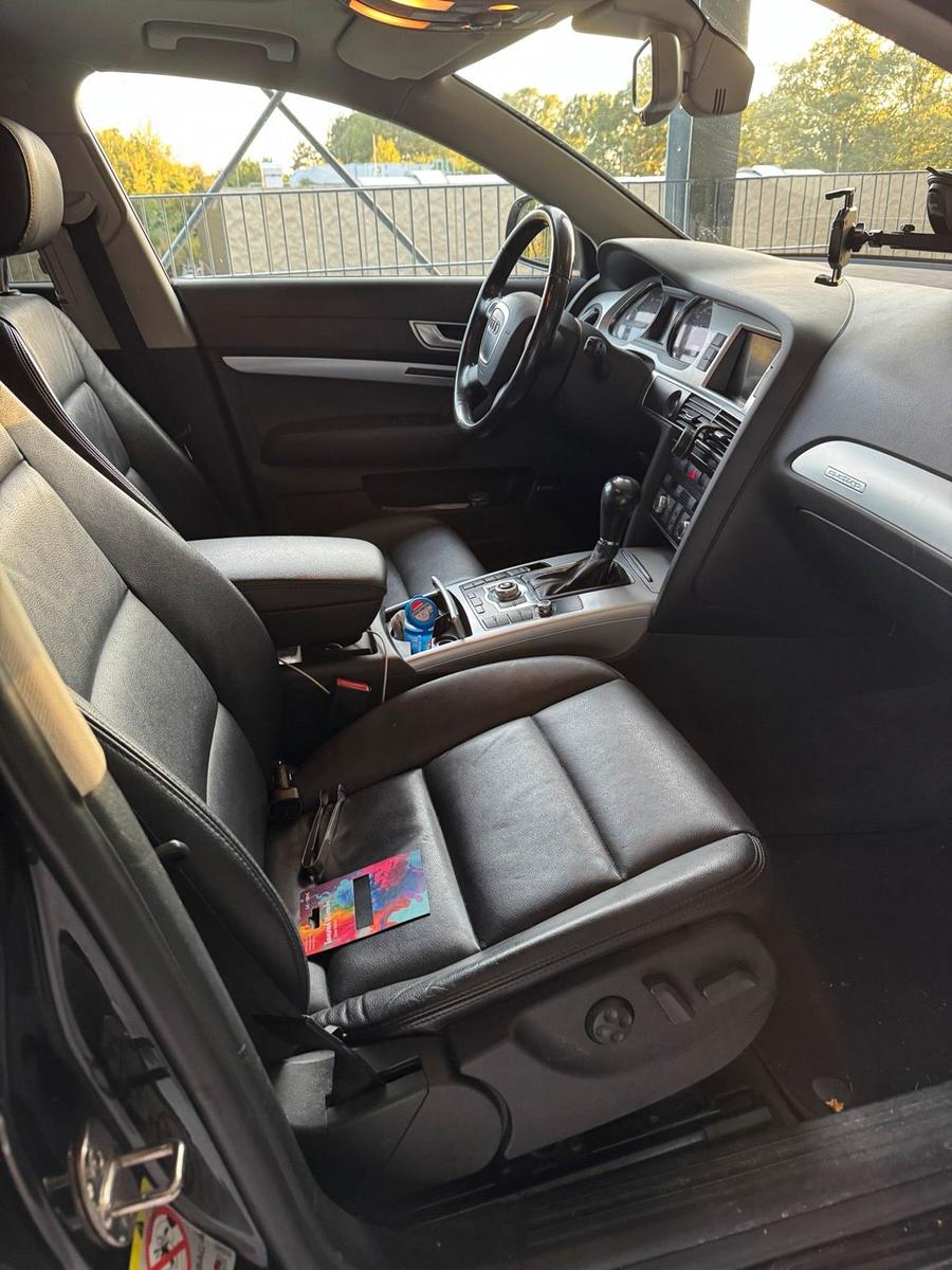 Audi Quattro 2010 — photo 5
