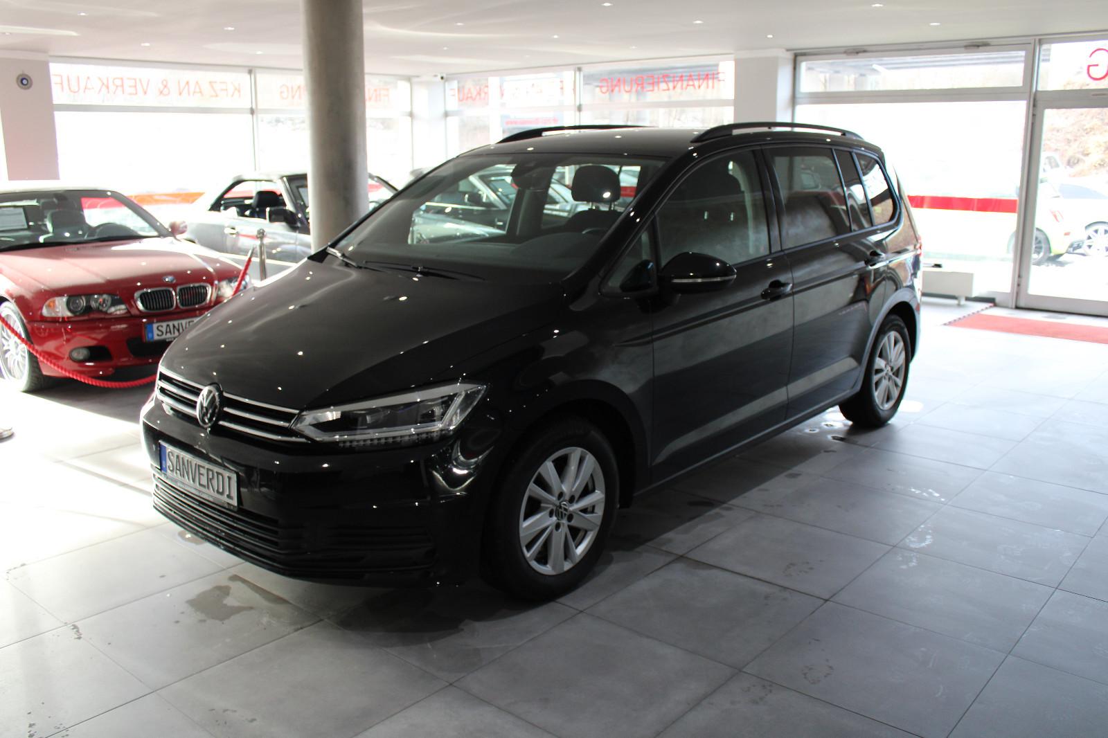 Volkswagen Touran 2.0 TDI SCR DSG NAVI ALCANTARA LED 7.SITZ