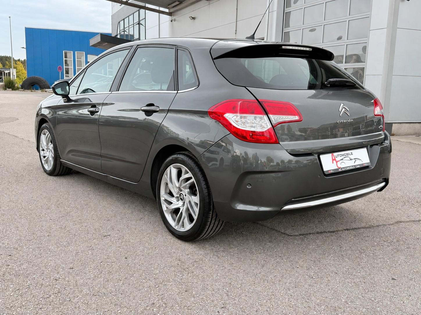 Citroën C4 Lim. Exclusive_KlimAut_TotWinkel_Sitzhz_Tempo