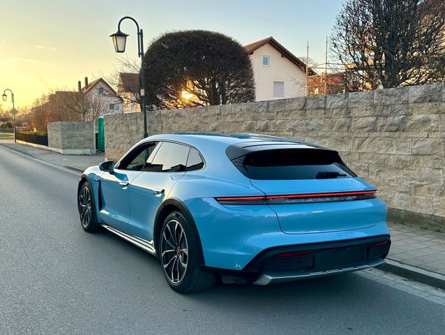 Porsche 4S Cross Turi*Frozenblue*18W Leder kreide*Chrono