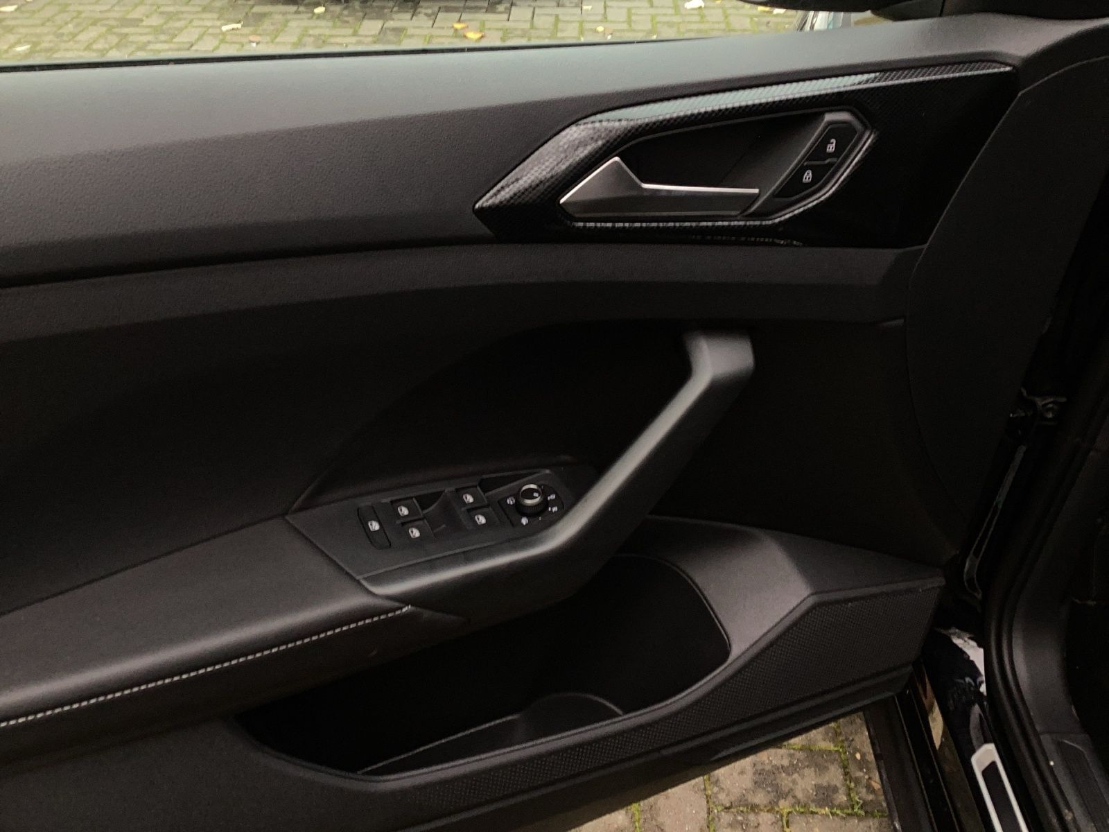 Volkswagen T-Cross - Bild 8