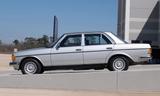 Mercedes-Benz Mercedes Benz w123 280E automaat - Mercedes-Benz 280 Limousine W123 mit Benzin-Antrieb