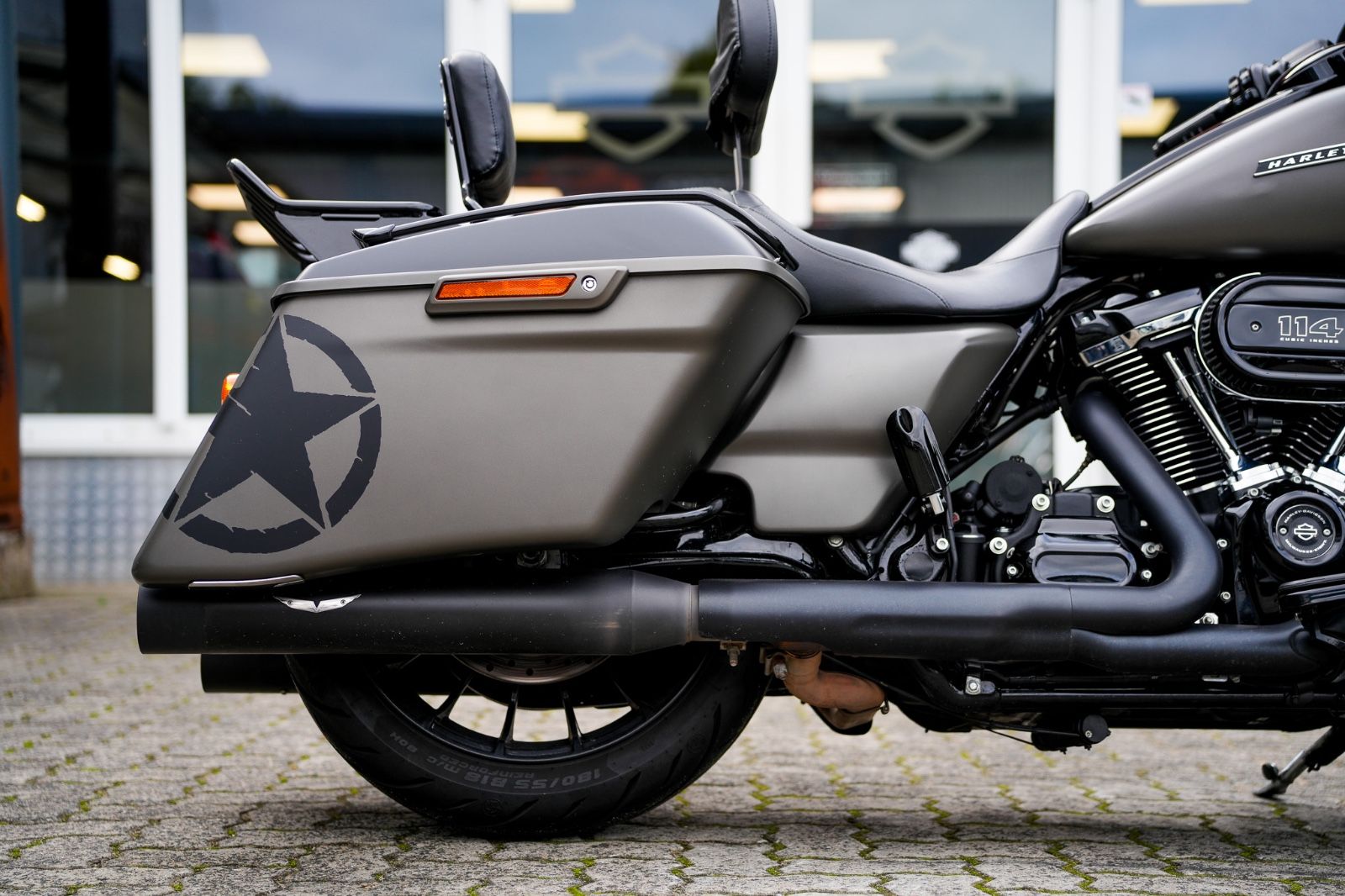 Fahrzeugabbildung Harley-Davidson FLHXS Street Glide Special 114 cui - Penzl