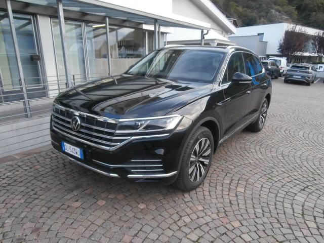 Volkswagen Touareg 3.0 V6 TDI 170kW 4MOT Tiptr. Elegance