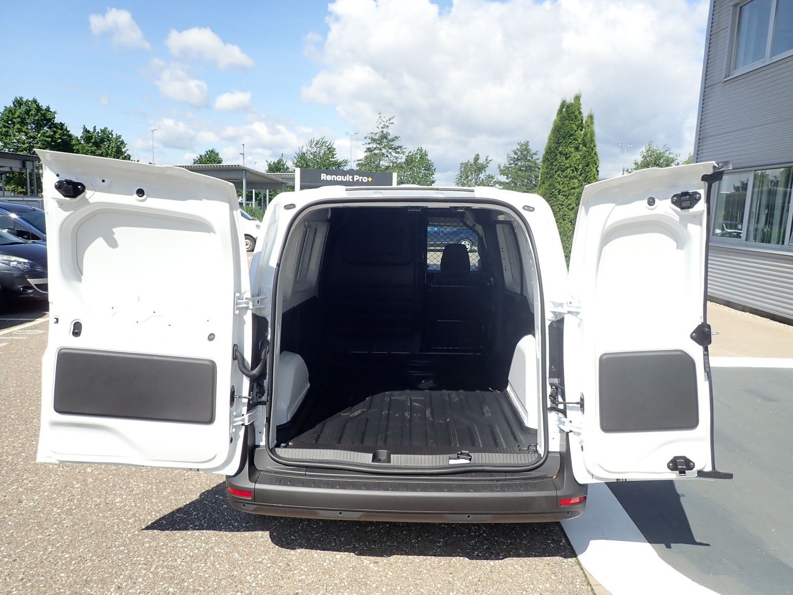 Fahrzeugabbildung Renault Kangoo Rapid E-Tech Advance L2 Comfort Range AC2